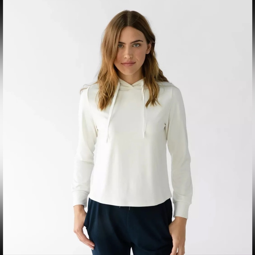 Cozy Earth Ribbed Bamboo Hoodie White